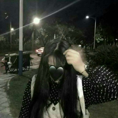 Ů���������˺���֮����˸��ǷϾ�����QQͷ��