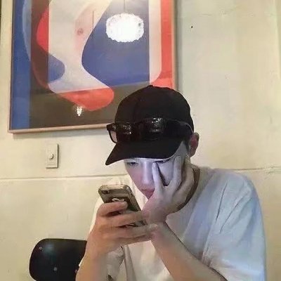 �ſ�˧������ͷ��һ��