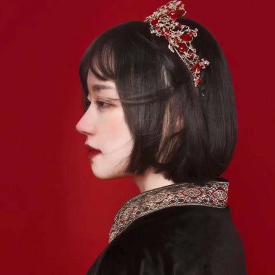 ��ɫϵŮ��΢��ͷ��