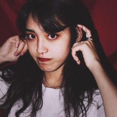 ��ɫϵŮ��΢��ͷ��