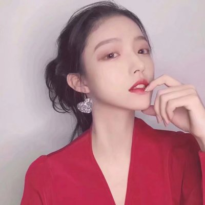 ��ɫϵŮ��΢��ͷ��