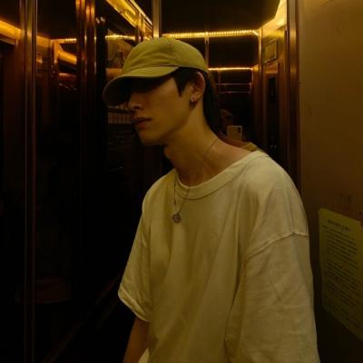 ������������΢��ͷ������з���-�ɰ���