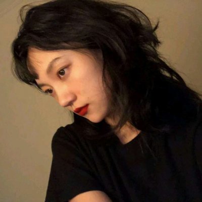 �������Է�����Ů��΢��ͷ��--���������