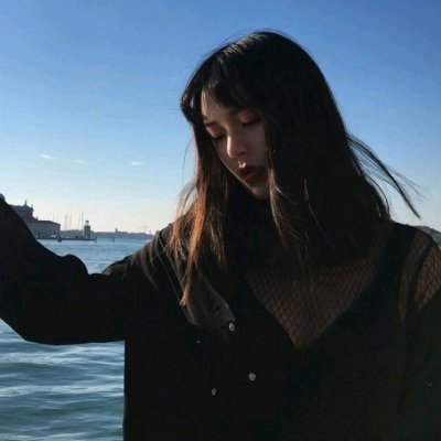 �������Է�����Ů��΢��ͷ��--���������