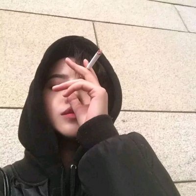 �������Է�����Ů��΢��ͷ��--���������