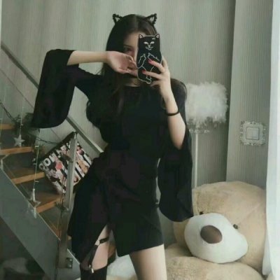 Ů��������ק�ĸ���ͷ��--�������