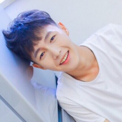 ����˧������ͷ��С���� �ҿ���������