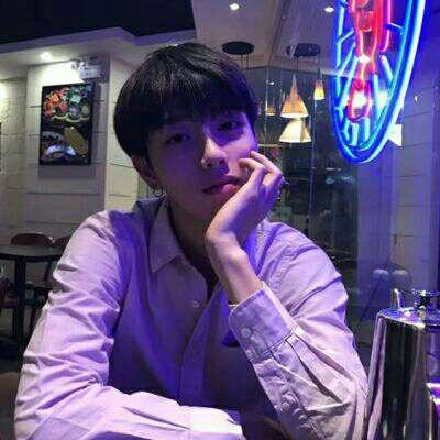 ����˧������ͷ��С���� �ҿ���������