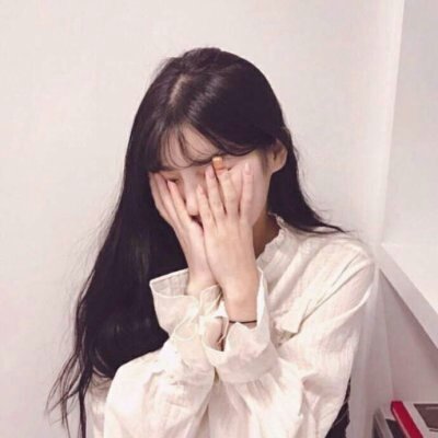 ���׳��ɰ�������Ů��ͷ��