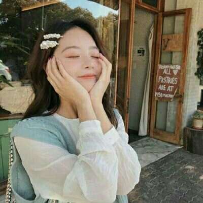 ���׳��ɰ�������Ů��ͷ��