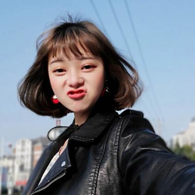 �ɰ��ÿ��Ķ̷�Ů��ͷ�� ���͵����ǲ����