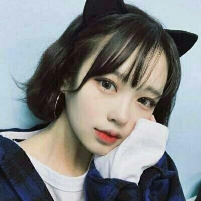 �ɰ��ÿ��Ķ̷�Ů��ͷ�� ���͵����ǲ����