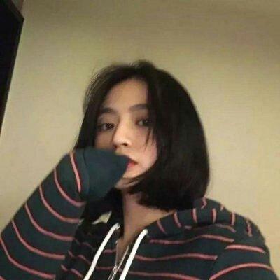 �ɰ��ÿ��Ķ̷�Ů��ͷ�� ���͵����ǲ����