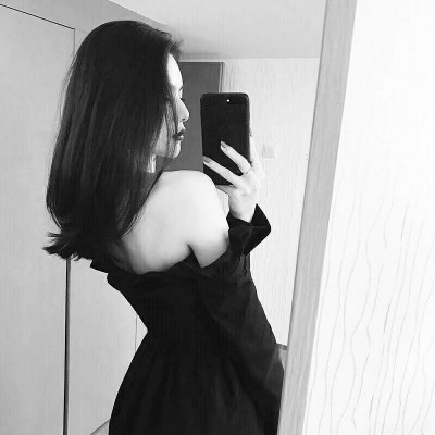 �ڰװ���ȫ����Ů��ͷ��