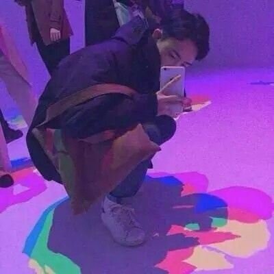 �������ɰ�����ͷ��