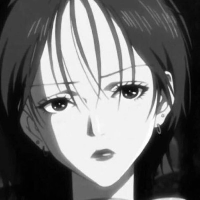 �������Ů���ڰ״�ͼ