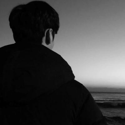 �ڰ���ͷ--�����İ�