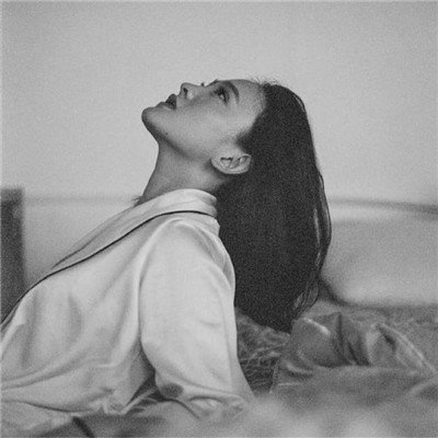 ʮ���˸еĺڰ�Ů��ͷ��--��įɳ����