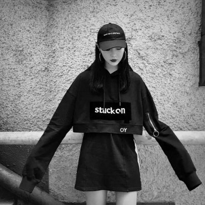 ʮ���˸еĺڰ�Ů��ͷ��--��įɳ����