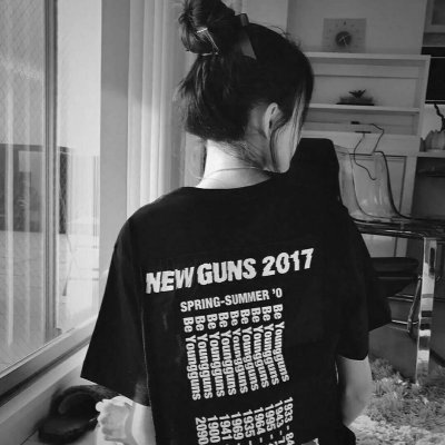 ʮ���˸еĺڰ�Ů��ͷ��--��įɳ����