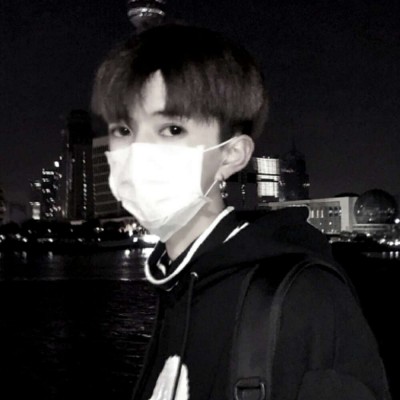 �����ڰ׸��屯�����˵�ͷ��