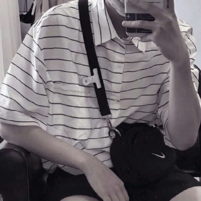 �����ڰ׸��屯�����˵�ͷ��