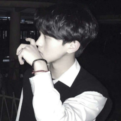 �����ڰ׸��屯�����˵�ͷ��