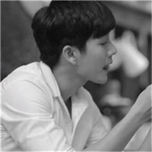 ��ɫ���ÿ���˧��ͷ�� �΢���Ǹ���