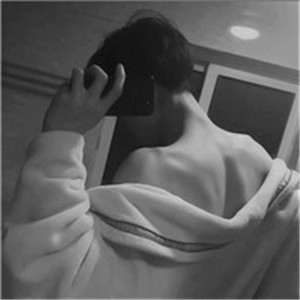 ��ɫ���ÿ���˧��ͷ�� �΢���Ǹ���