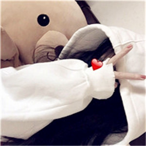 �����ɰ�������Ů��ͷ�� ���µ�������ס�����κ�����