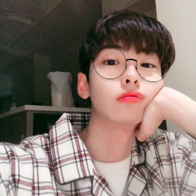 ��ǿ�ɰ�����������ͷ��