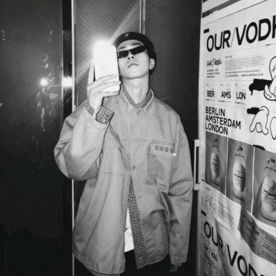 ˧����˧�����ڰ�ͷ������ͼ