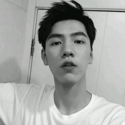 ˧����˧�����ڰ�ͷ������ͼ