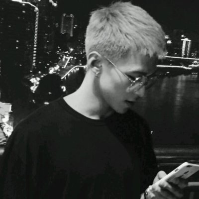 ˧����˧�����ڰ�ͷ������ͼ