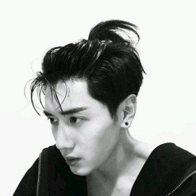 ˧����˧�����ڰ�ͷ������ͼ