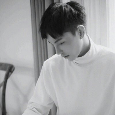 ��������ڰ�ͷ��--û����֮�����ɫ