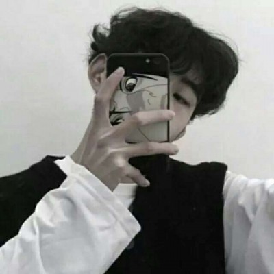 �˸���ͷ�ڰ�ͷ��