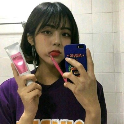 ���¿ɰ��ġ��Ӿӡ�Ů�������õ�ͷ��