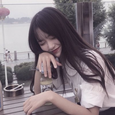 ���¿ɰ��ġ��Ӿӡ�Ů�������õ�ͷ��