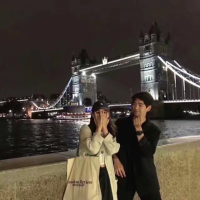 ���ۿɰ�����˫��ͷ��