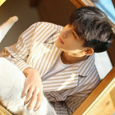 ��˧���������򵥸���ͷ��