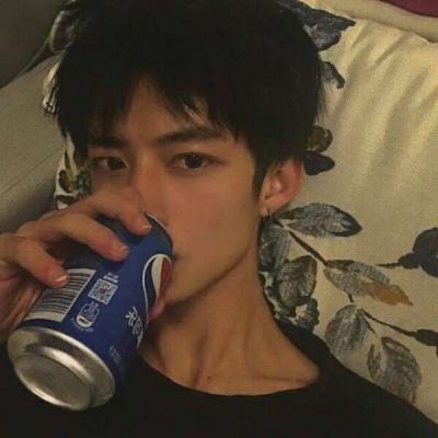 ����Ů��������΢��ͷ��ܿ��и���-�ɰ���