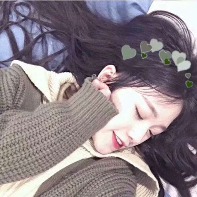 ����Ů������ͷ��