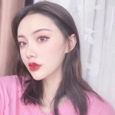 ����Ů������ͷ��