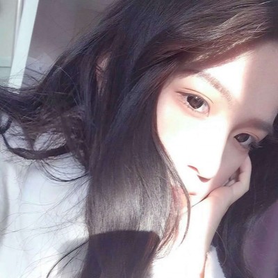 ����Ů������ͷ��