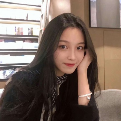 ����Ů������ͷ��