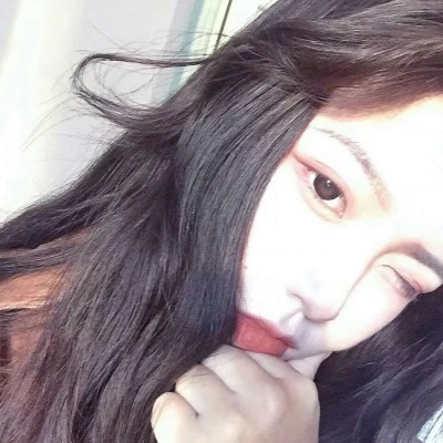 ����Ů������ͷ��