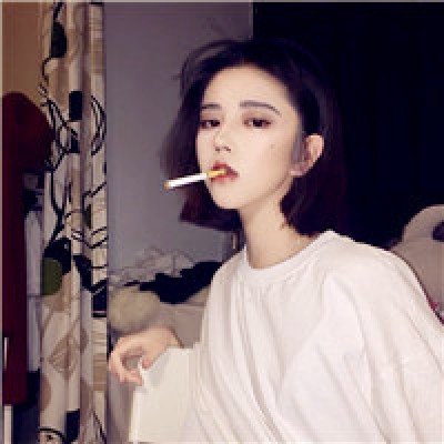 �ڰ�����ܰ�����Ů��ͷ��