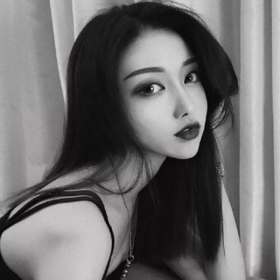 �ڰ�����ܰ�����Ů��ͷ��