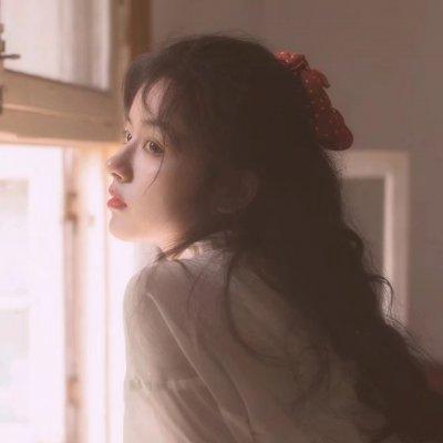 ins����΢��ԭ�޷�Ů������ͷ��